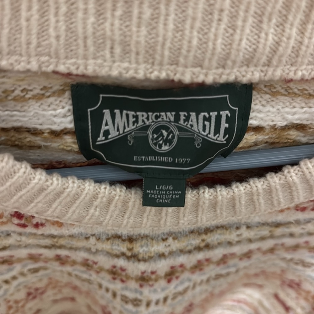 Excellent used American Eagle fair-isle sweater! - Picture 2 of 3